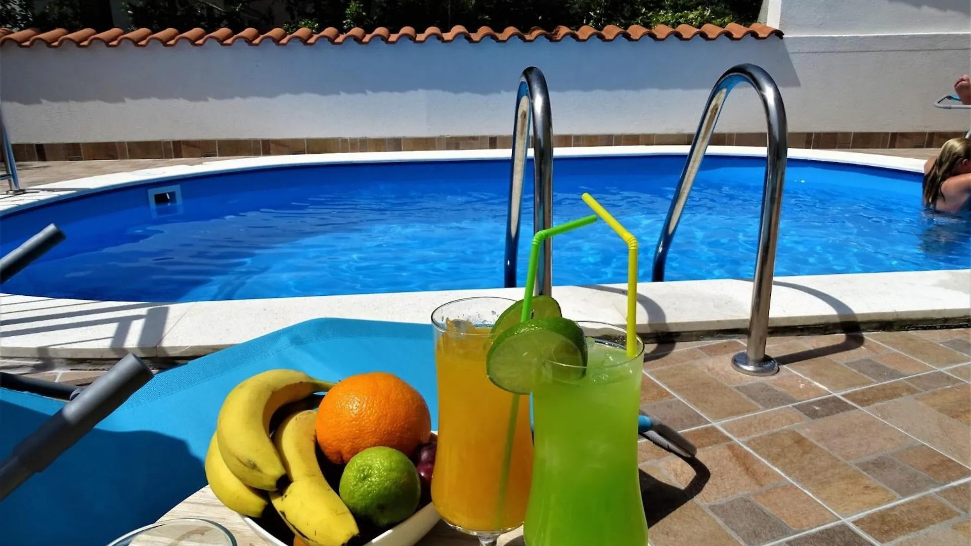 Modern Ground Floor Apartment , Cleaning Included Crikvenica