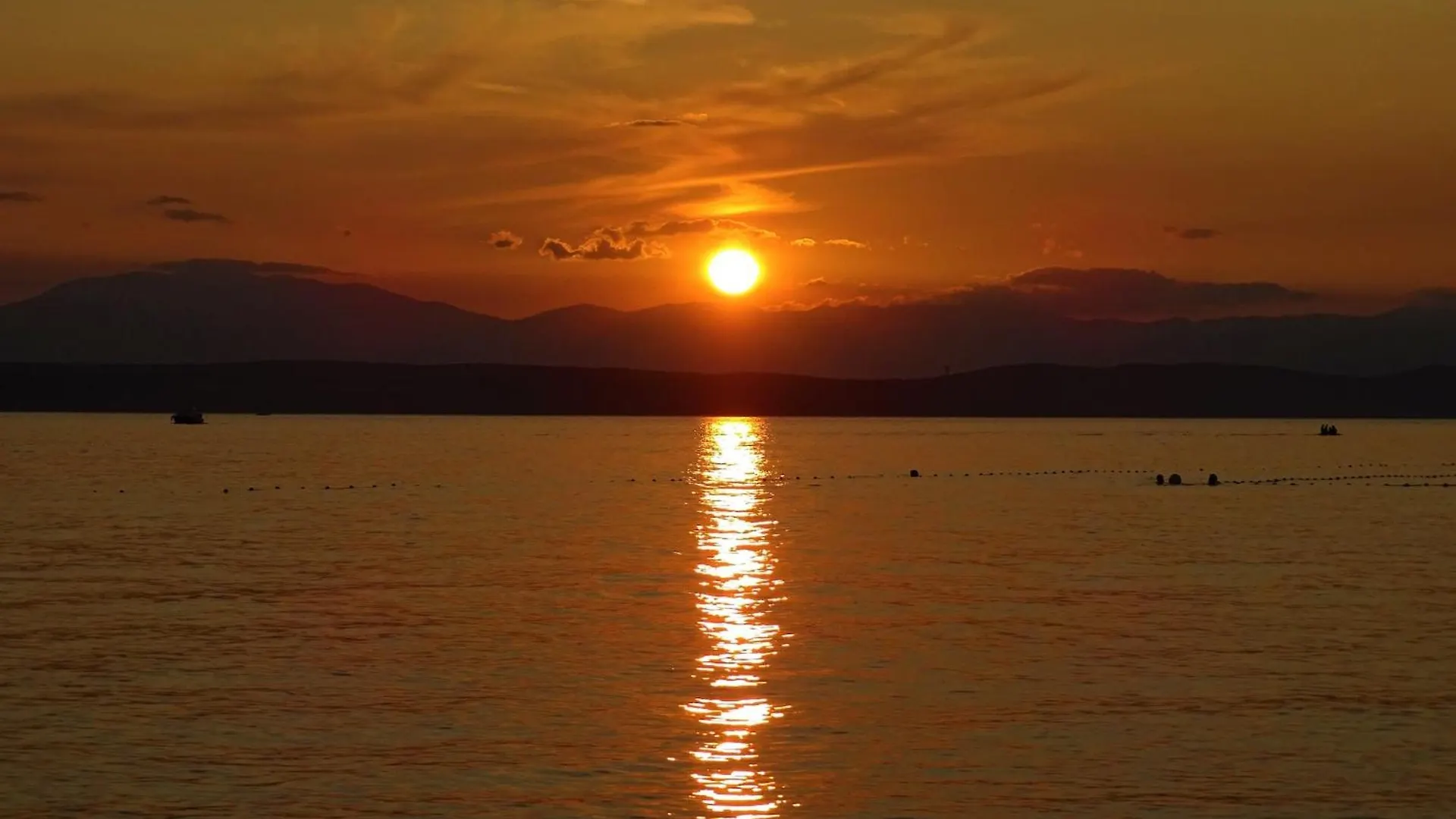 Modern Ground Floor Apartment , Cleaning Included Crikvenica 0*,